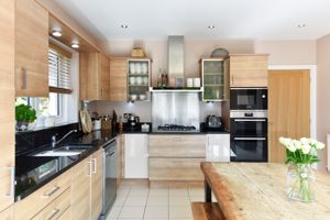 Kitchen- click for photo gallery